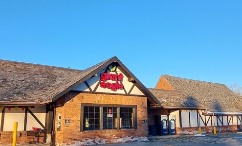 Giant Eagle Supermarket
