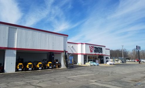 Tractor Supply Angola
