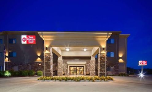 Best Western Plus Red River Inn