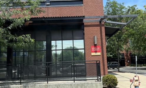 Wells Fargo Advisors