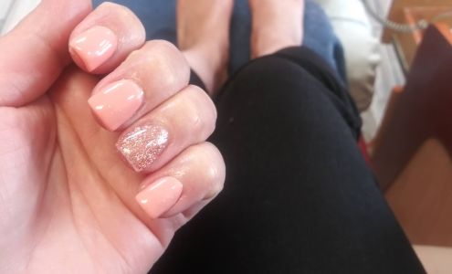 Lovely Nails By Tony