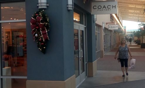 COACH Outlet