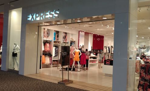 Express Trumbull