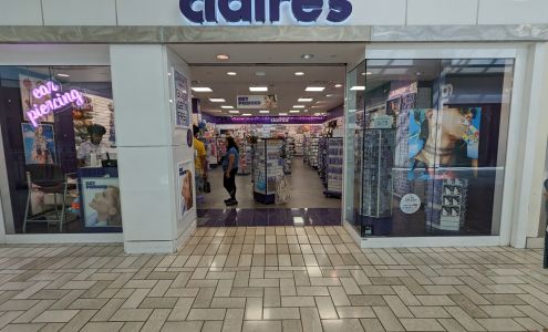 Claire's