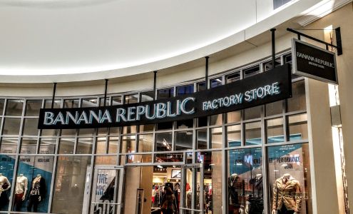 Banana Republic Factory Store