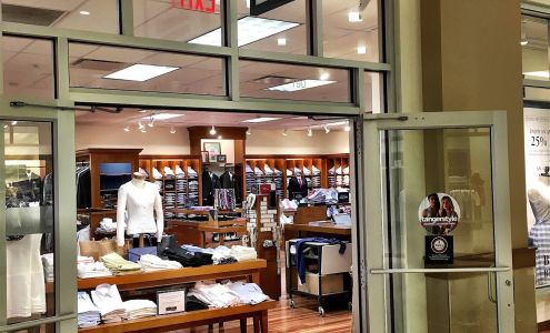 Brooks Brothers Mashantucket