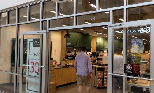 Clarks Bostonian Outlet