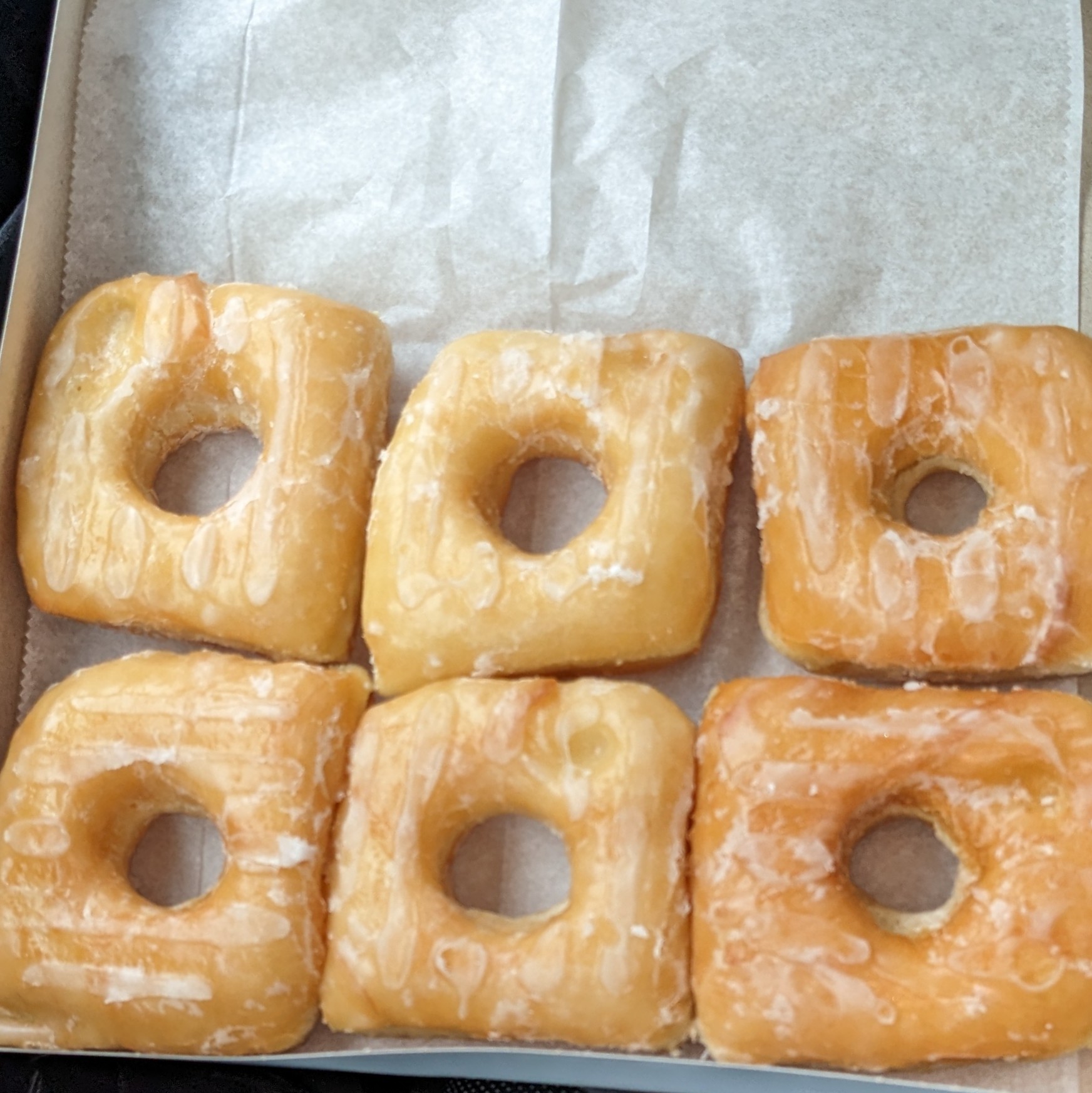 Square Donuts - 3rd St.