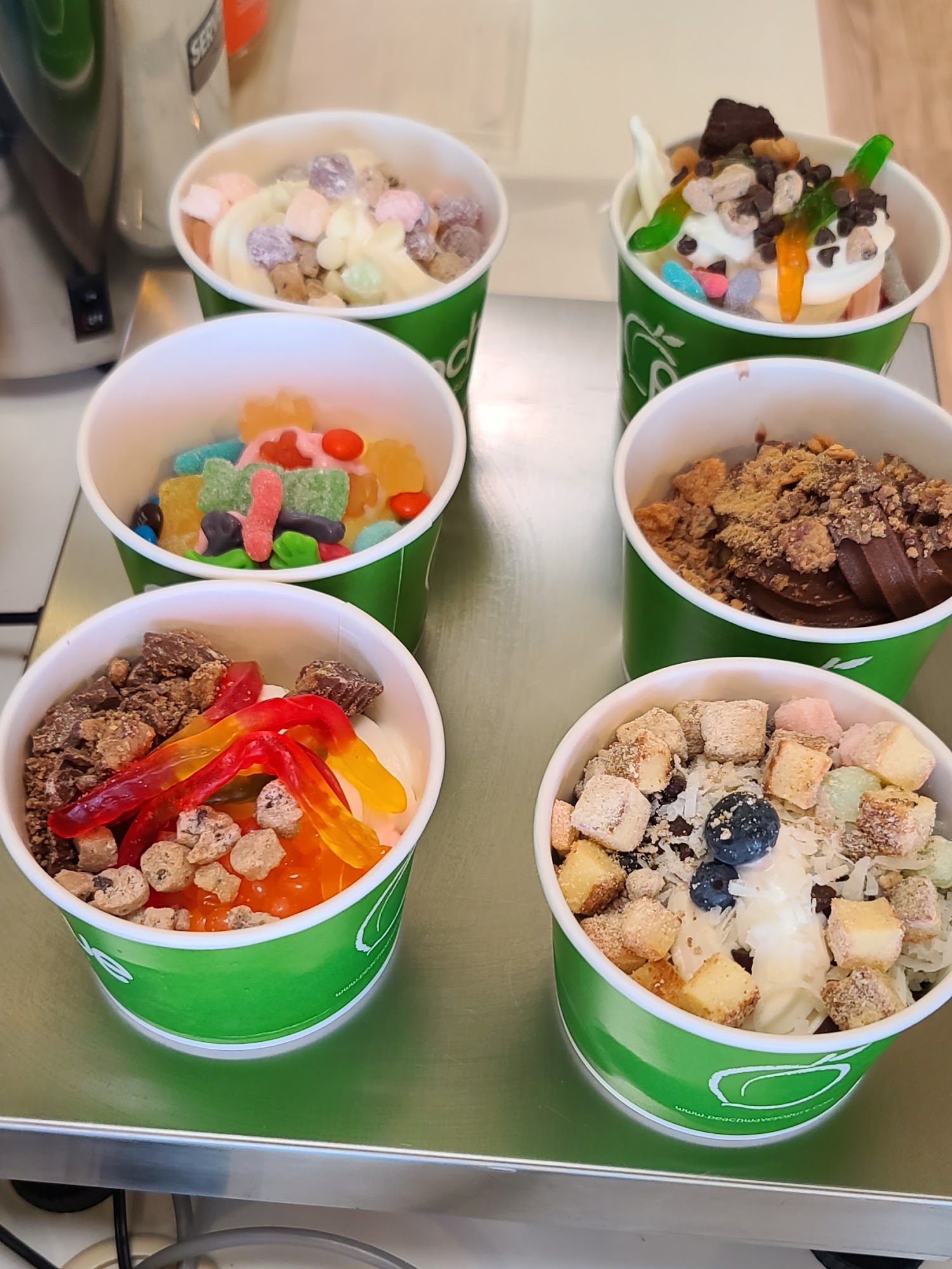 Peachwave Frozen Yogurt