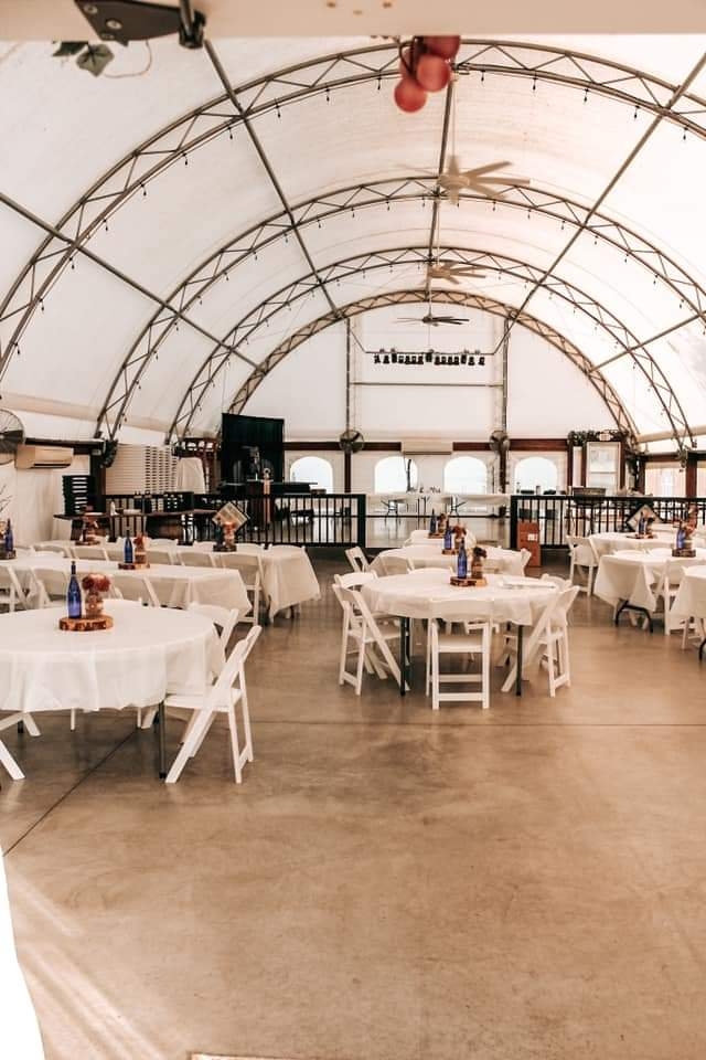 Cave Hill Vineyard & Winery LLC