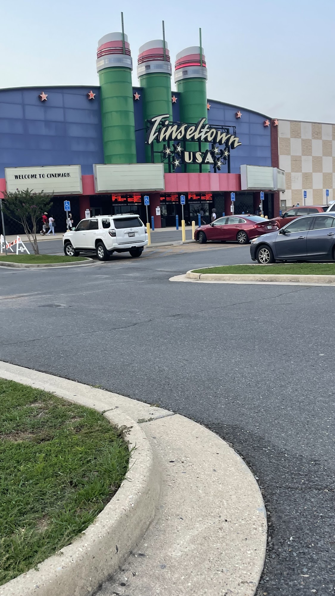 CINEMARK TINSELTOWN WEST MONROE 17 West Monroe LA Hours Directions cinemark-tinseltown-west-monroe-17-west-monroe-la-hours-directions