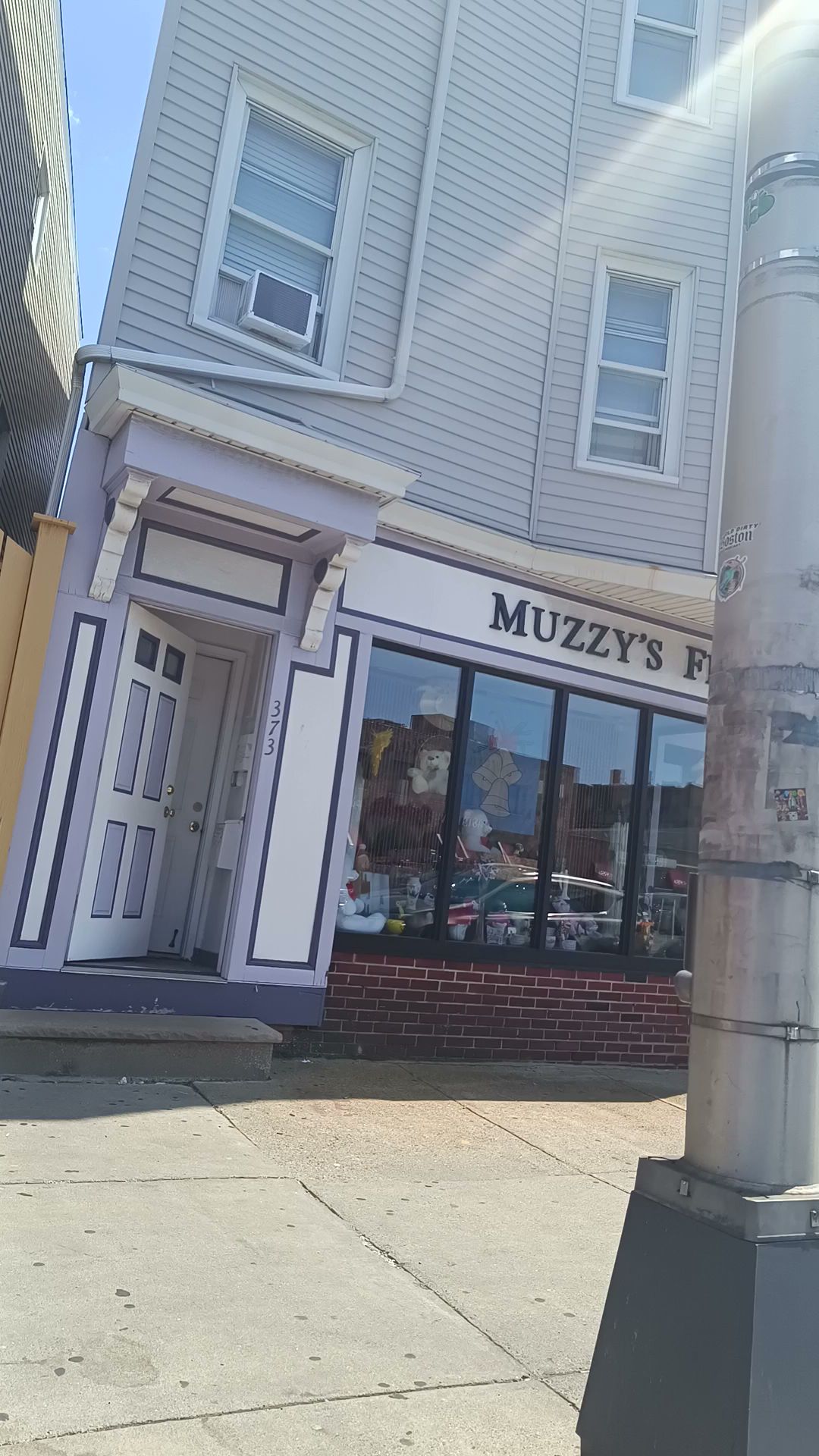 Muzzy Day Square Florist 373 Chelsea St, East Boston Massachusetts 02128