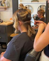 JL Styles and Blow Dry Bar