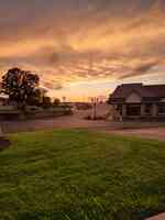 Palisades Village Shopping Center