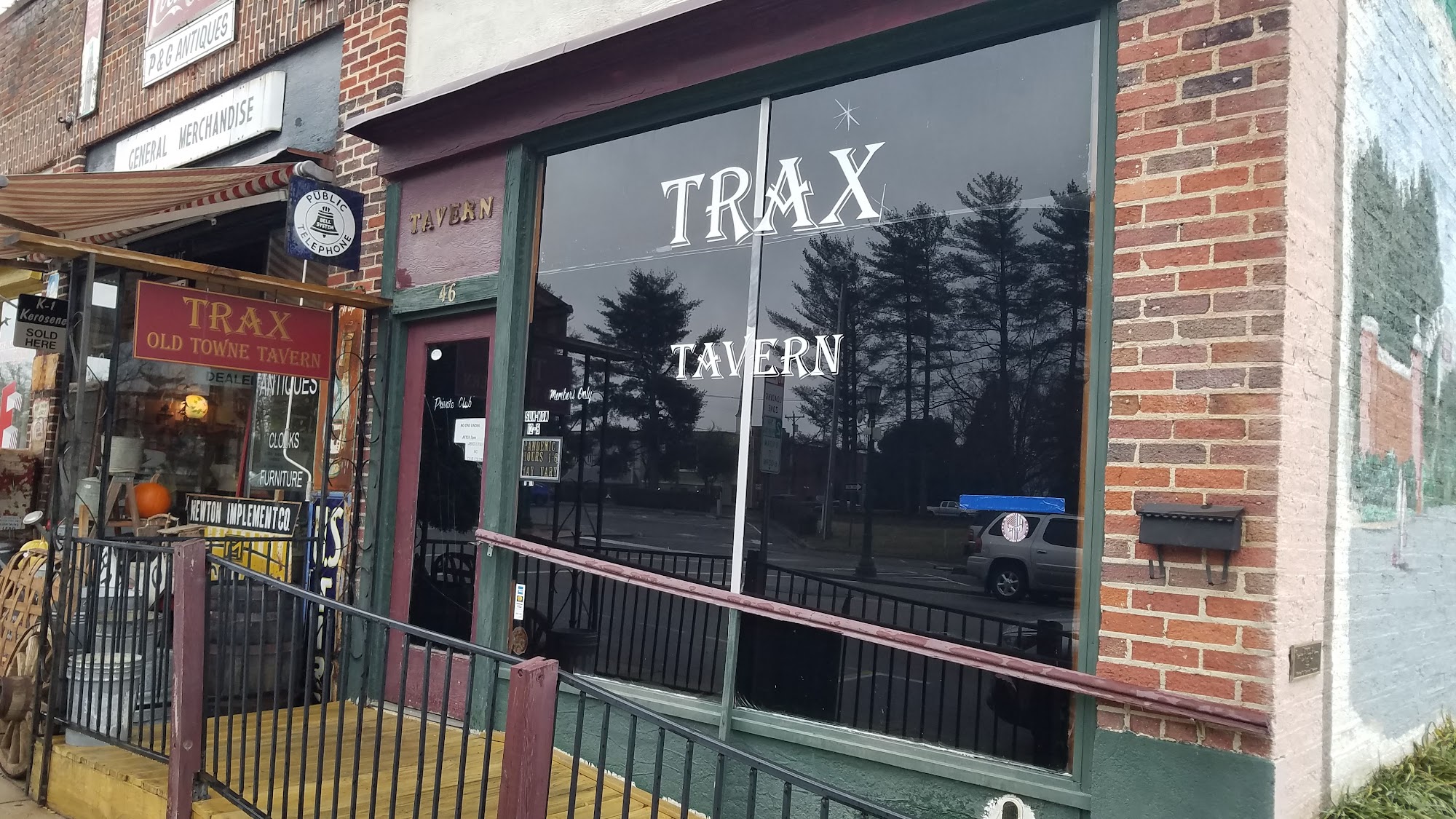 Trax Tavern