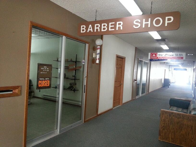Bob's Haircutting 817 3rd St, Langdon North Dakota 58249