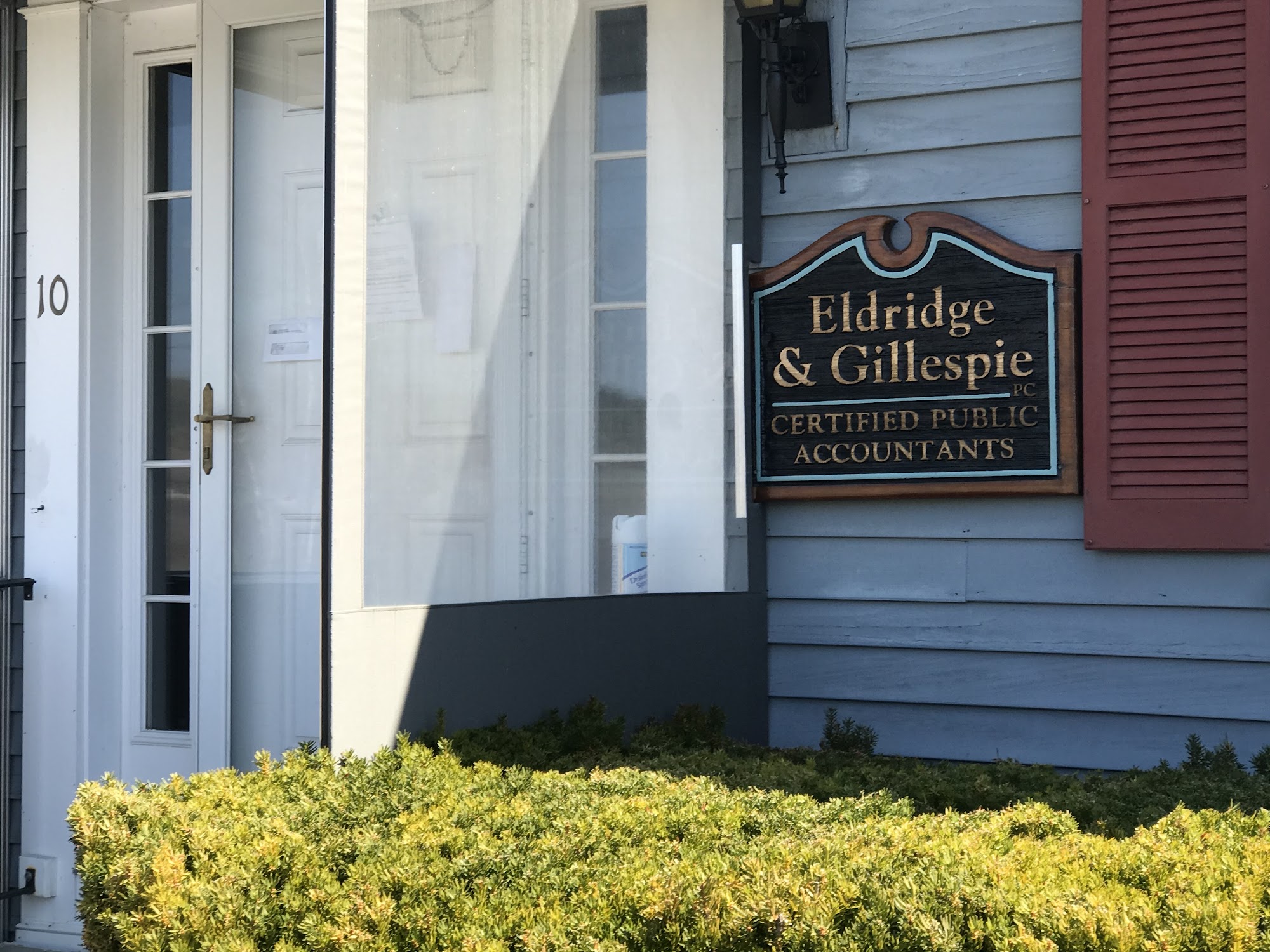 Eldridge & Gillespie 51 Mill St # 10, Wolfeboro New Hampshire 03894
