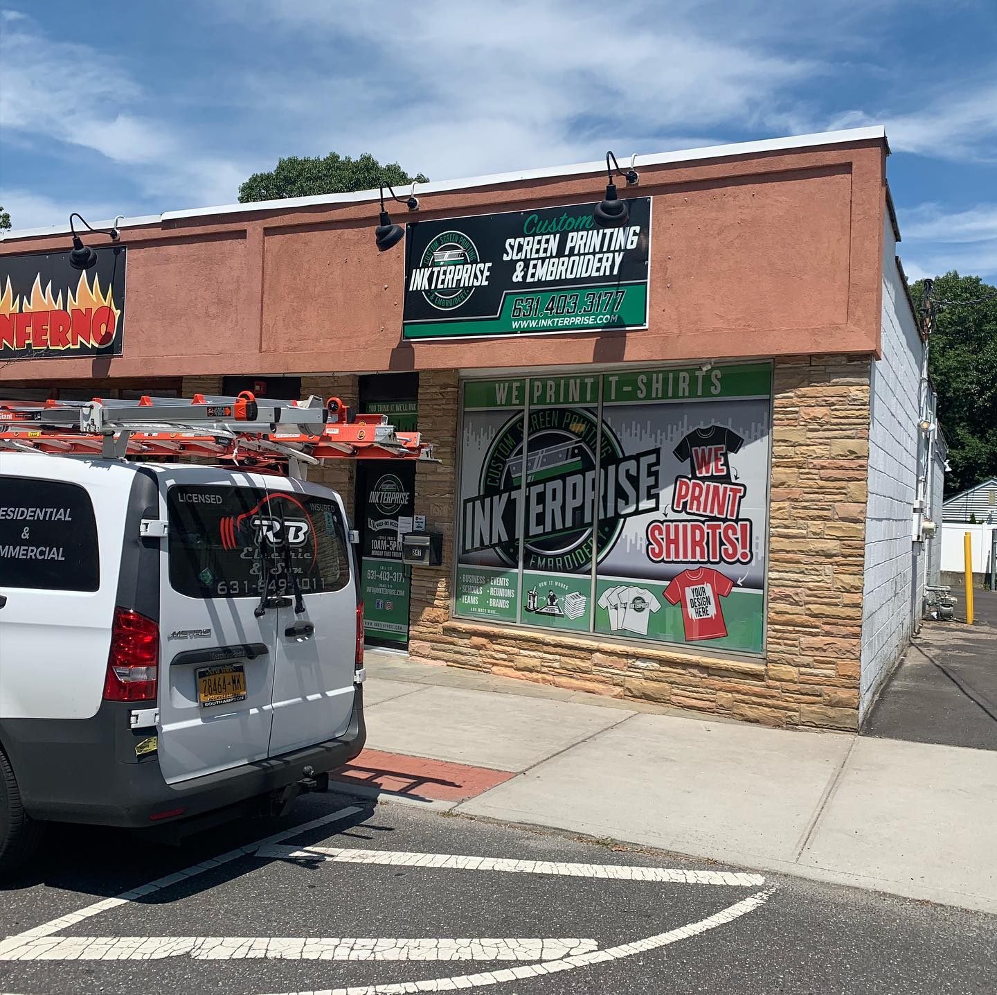 RB AND SON ELECTRIC - Best Electricians Suffolk County, Commercial, Residential Electrical, Exterior, Interior Services 678 N Country Rd #12, Rocky Point New York 11778