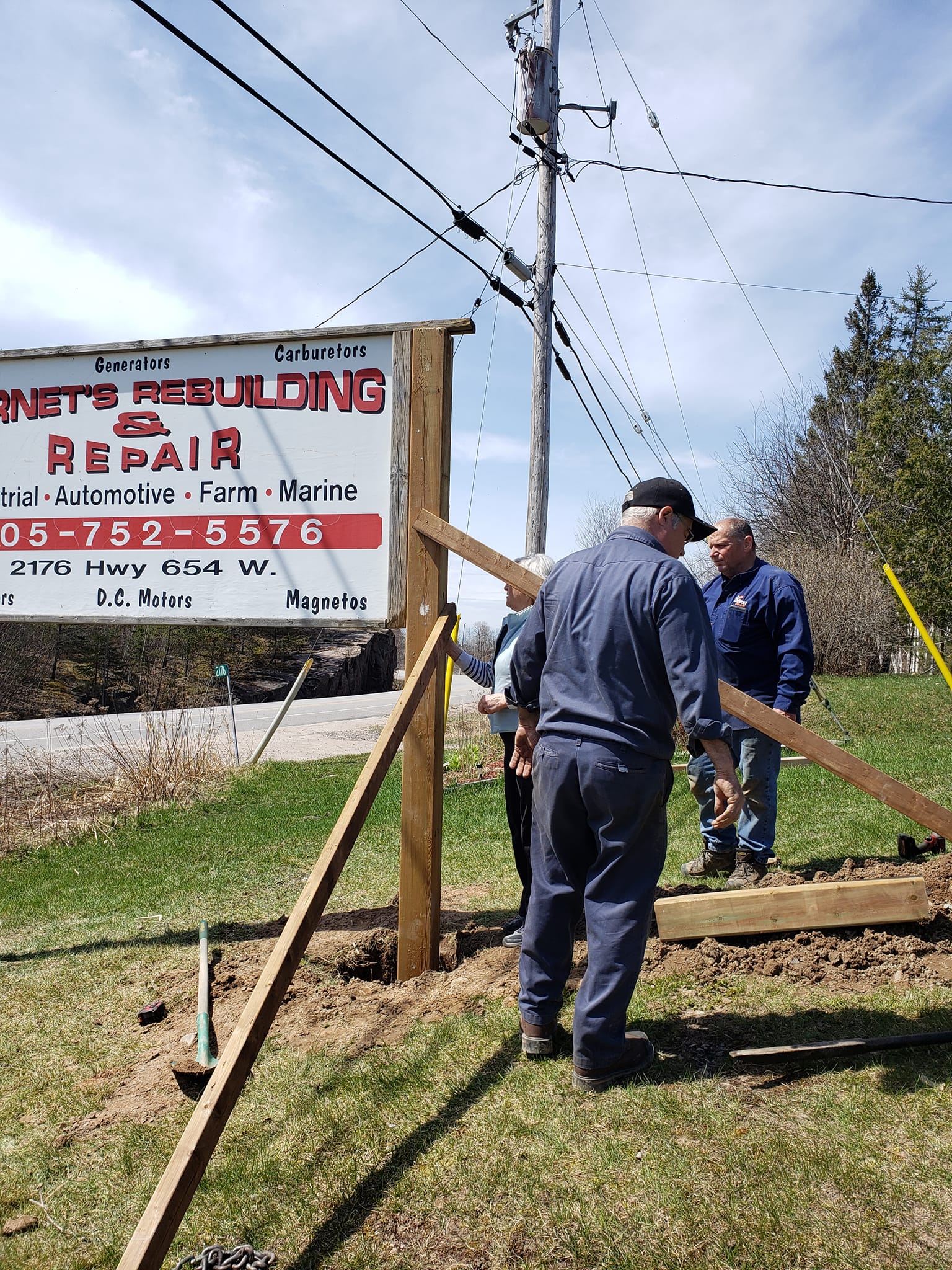 Garnet's Rebuilding 2176 ON-654, Callander Ontario P0H 1H0