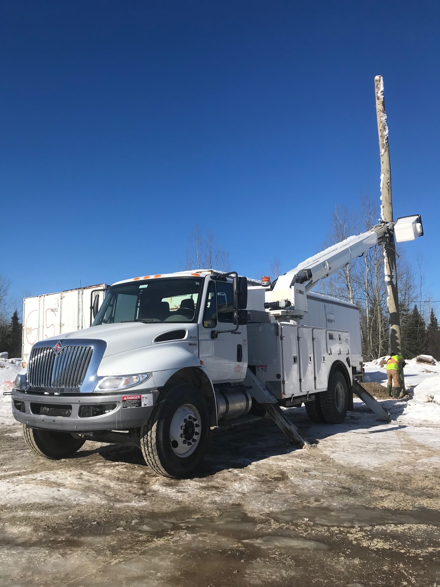Anderson Electric Inc 16 Young St, Red Lake Ontario P0V 2M0