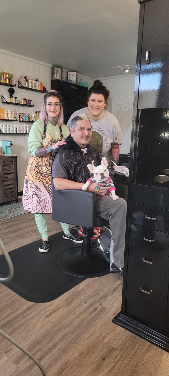 Evy's Salon 1295 Oregon Ave SE, Bandon Oregon 97411