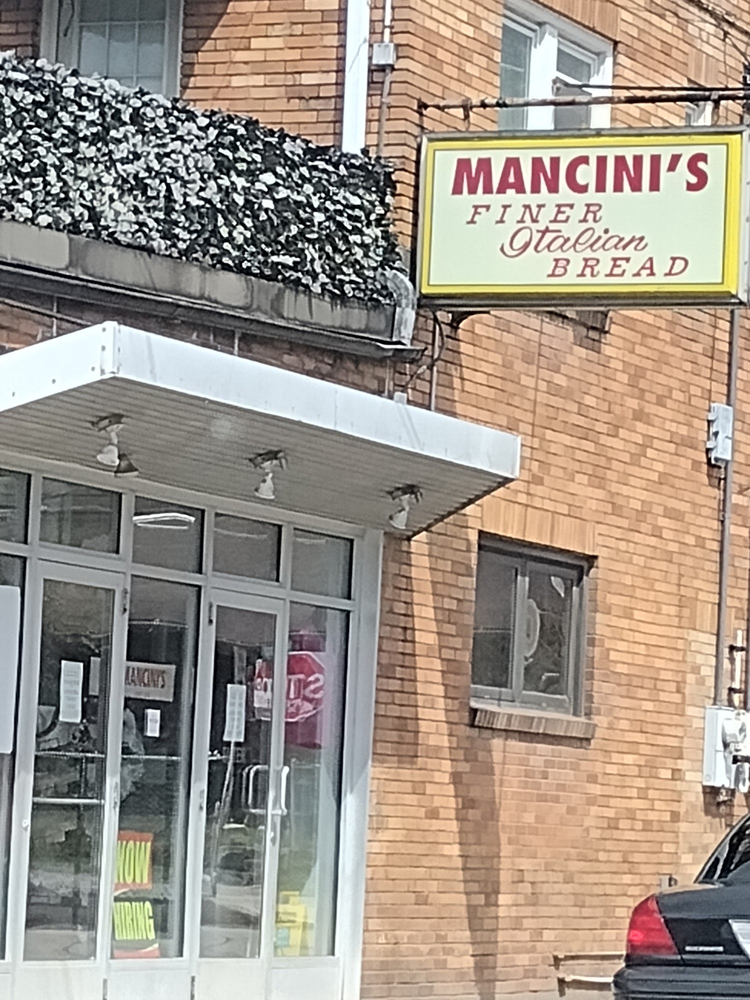 Mancini's Bakery