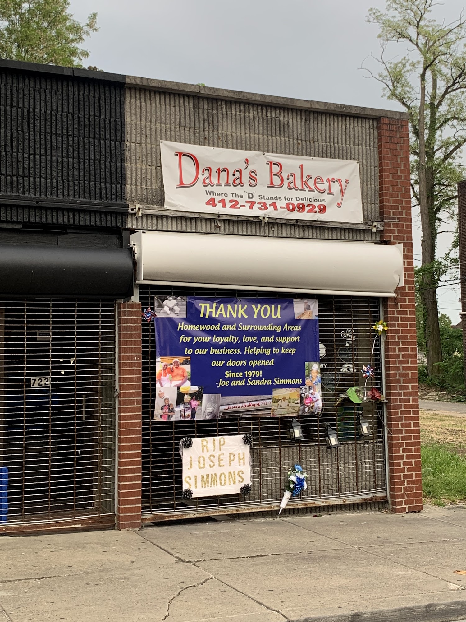 Sandy Boo's Delights at Dana's Bakery