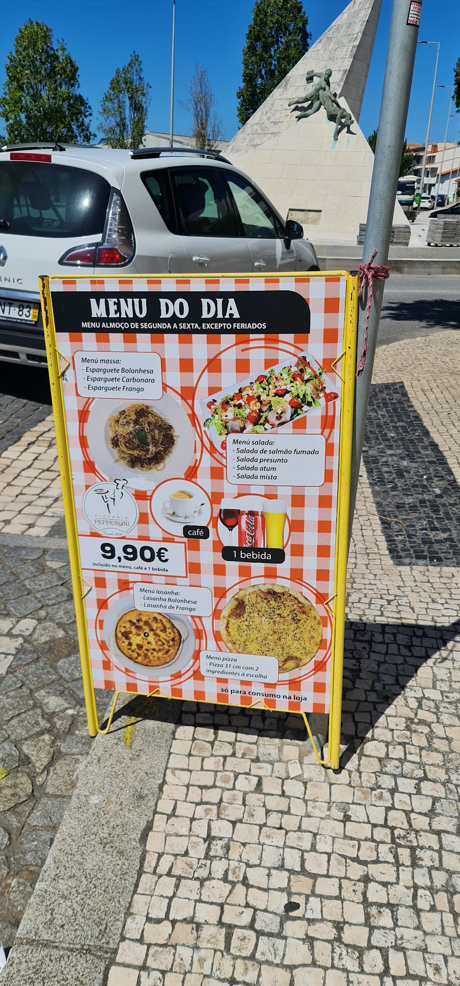 Pizzaria Pepperoni Menu