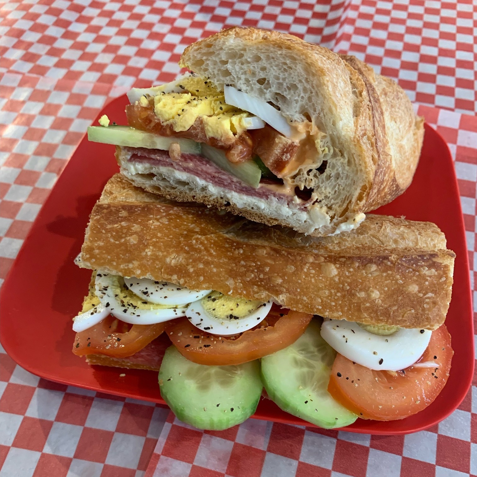 La FOUMAGERIE - Sandwiches / Salads - Espresso / Coffee / Tea - Cafe en Vrac - Catering / Traiteur