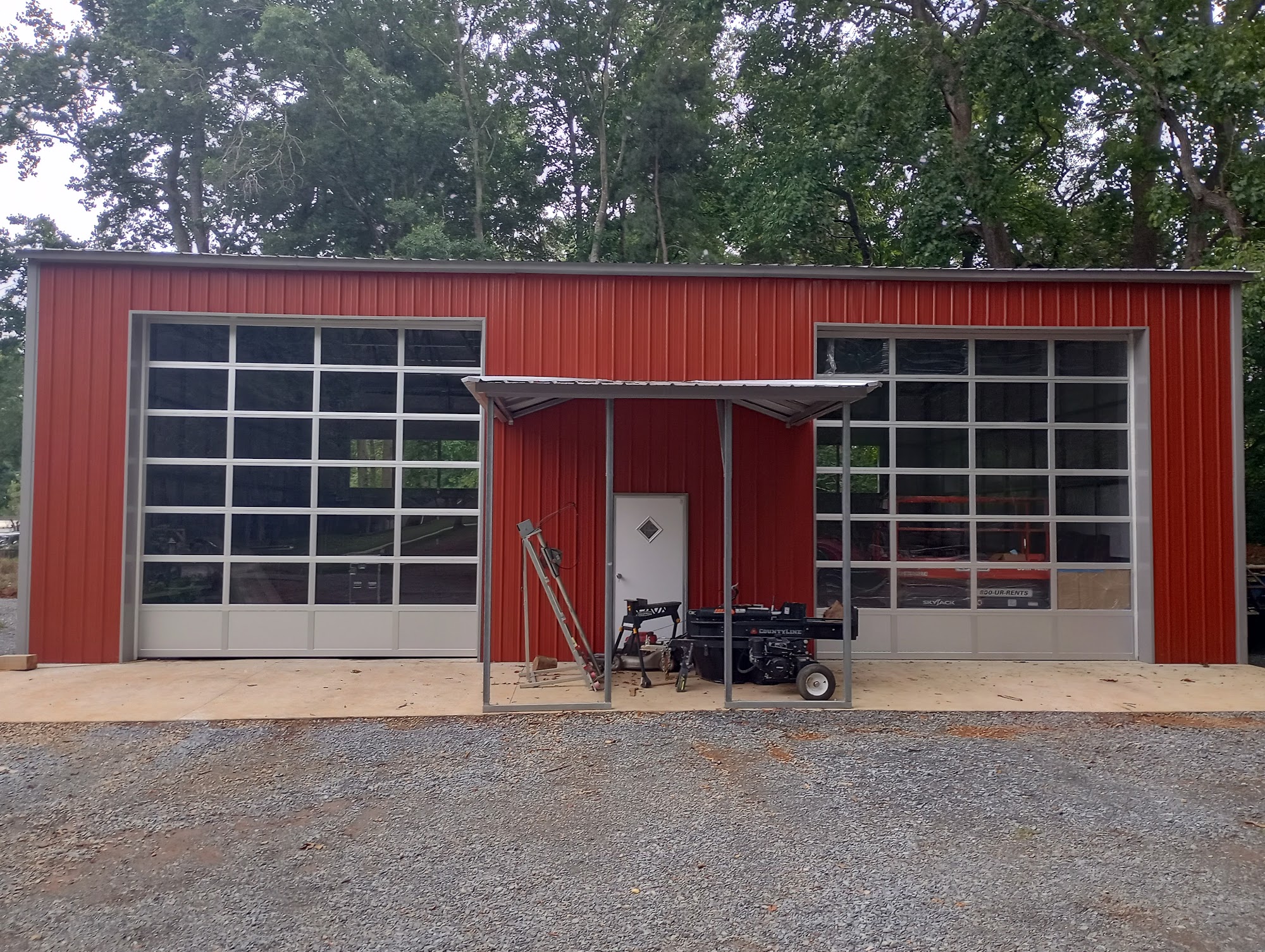 Montgomery Garage Doors 1344 Ernest Rd, York South Carolina 29745
