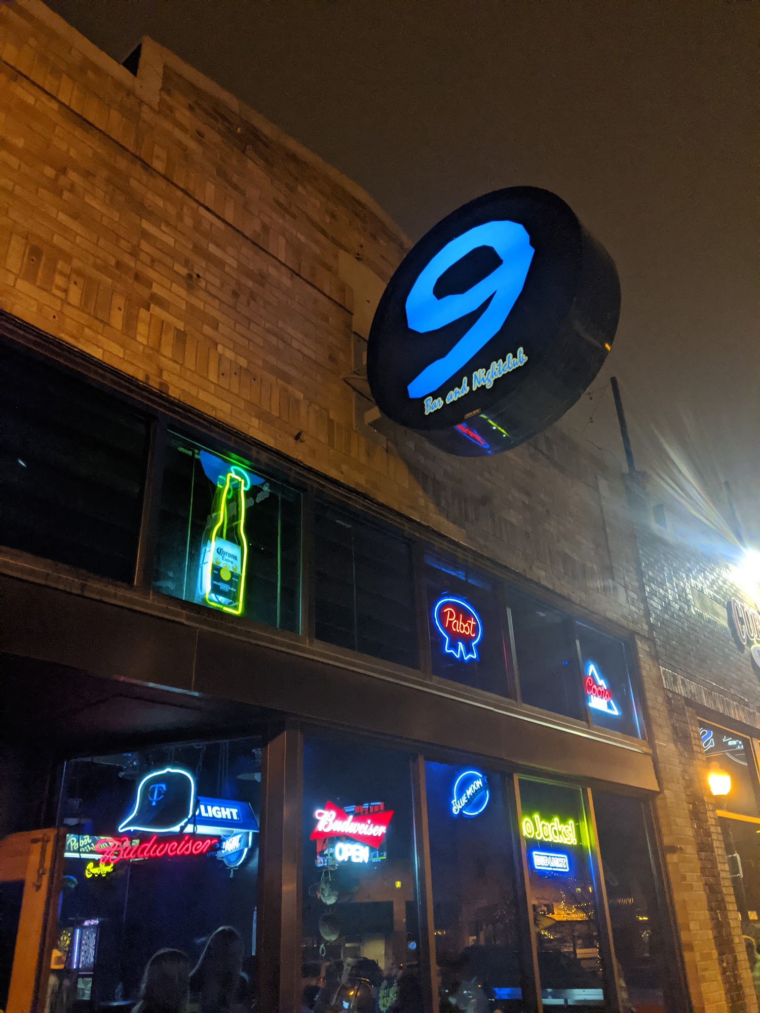 The 9 Bar & Nightclub