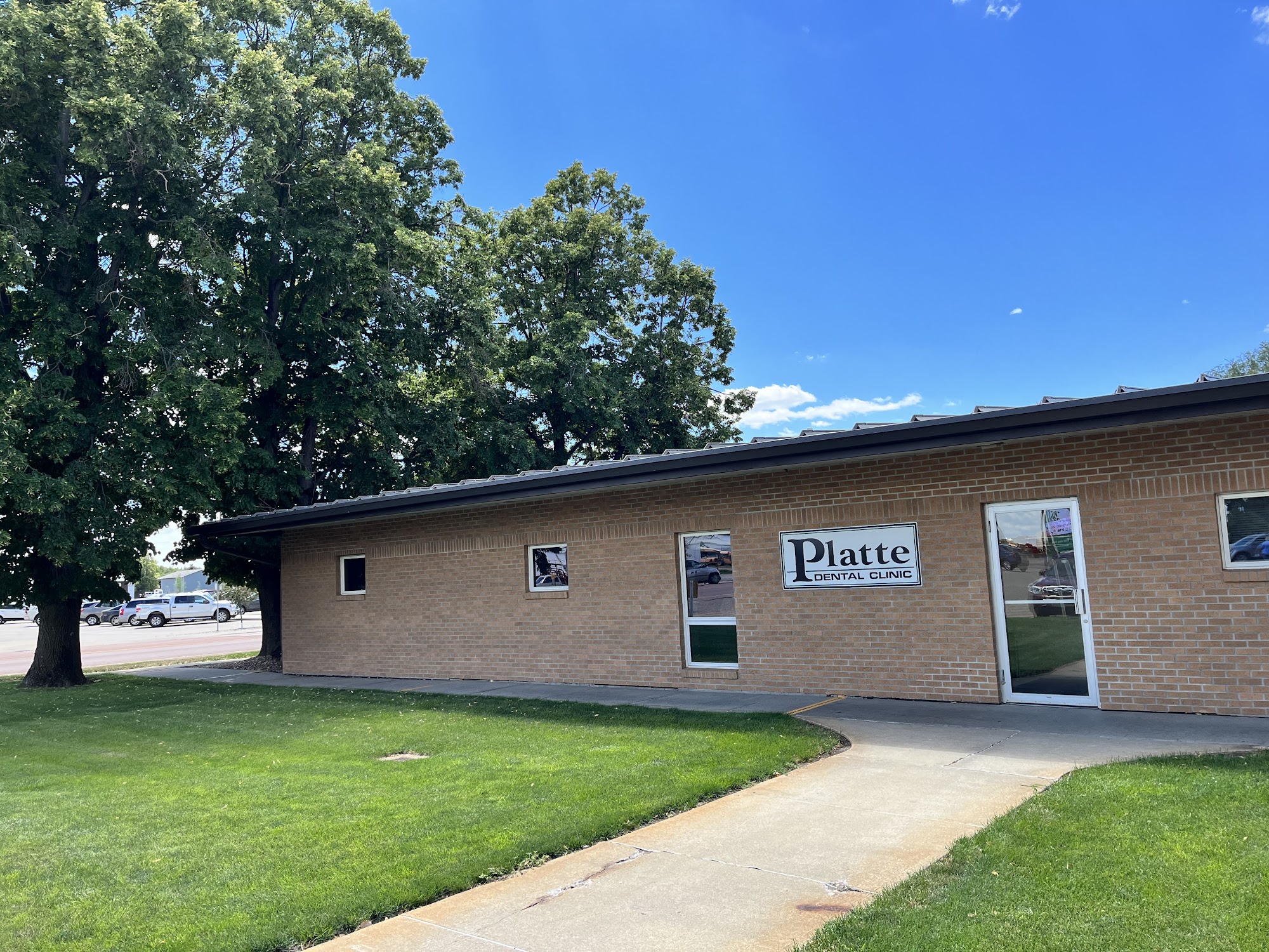 Platte Dental Clinic 601 7th St #5, Platte South Dakota 57369
