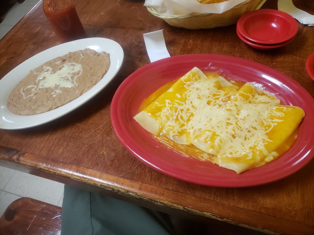 El Molcajete Mexican Restaurant