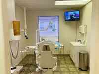 Dr. Teeth Dental Care - Bay City, TX