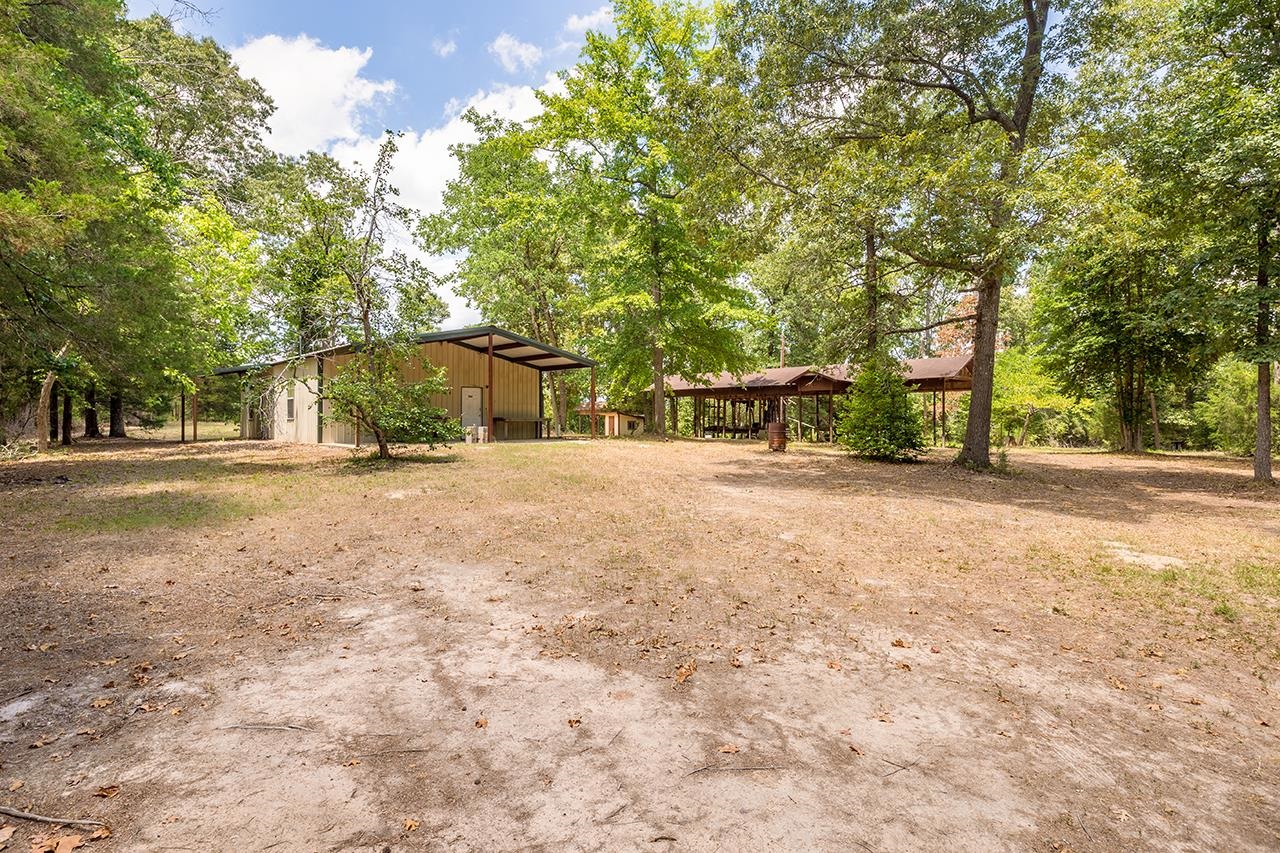 Mathews Realty 616 Tenaha St, Center Texas 75935