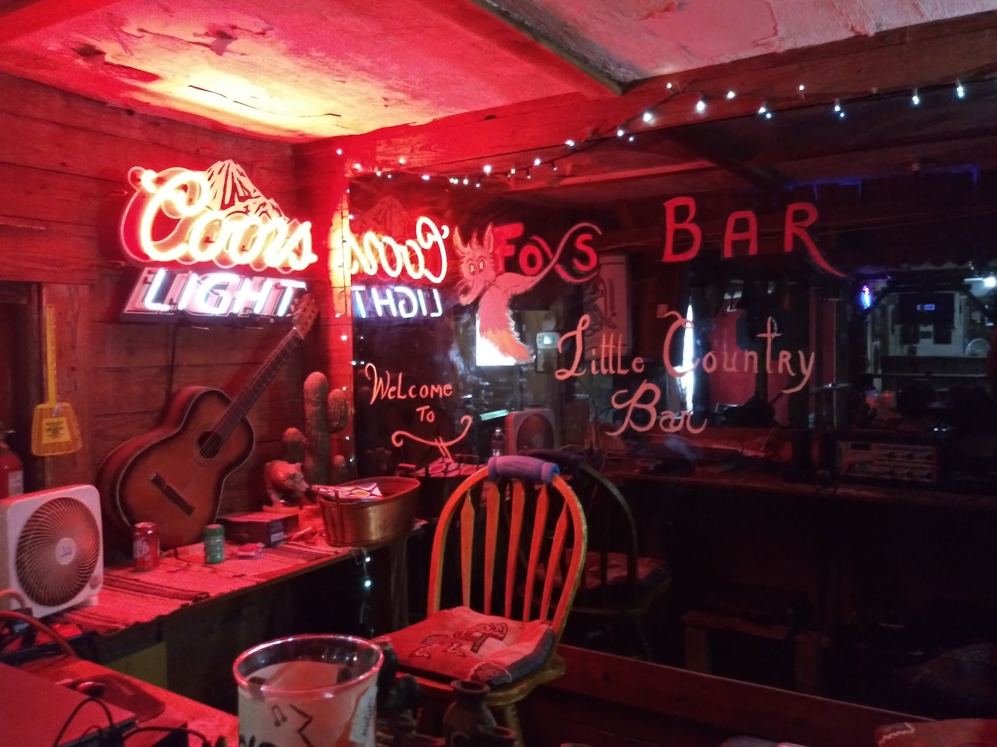 Foxy’s Bar