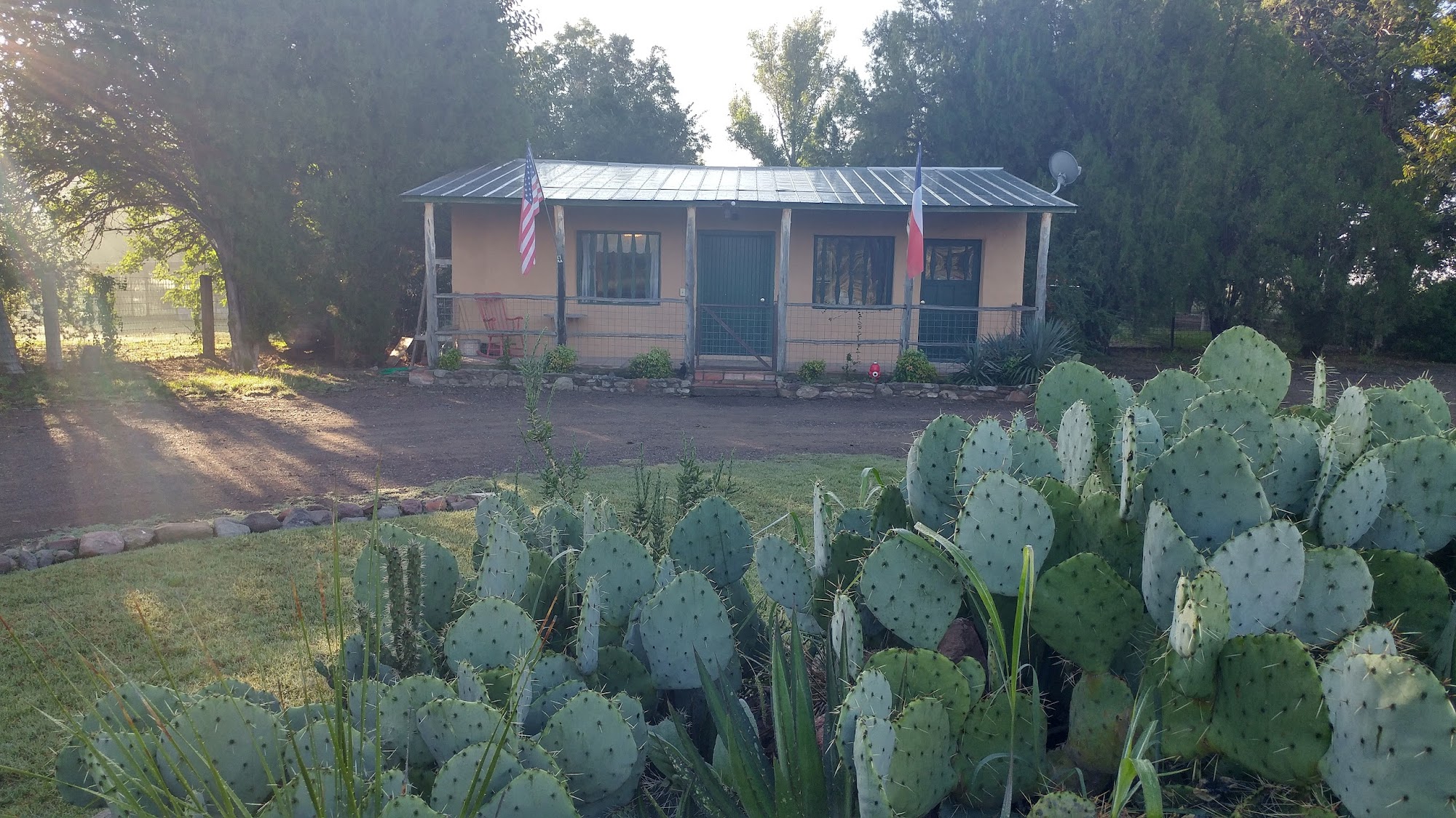 The Nut Farm Kennel & Grooming 43068 TX-17, Fort Davis Texas 79734