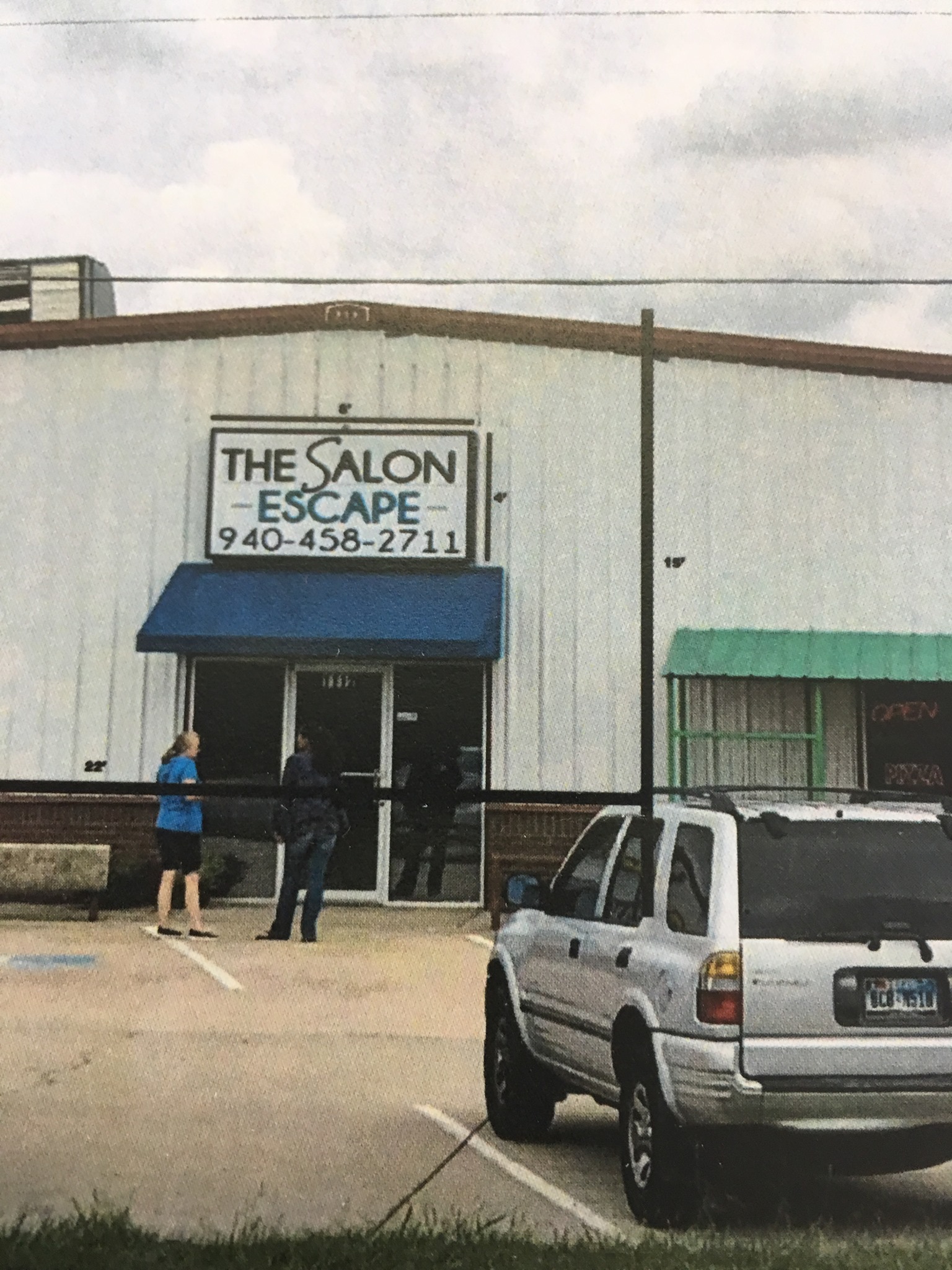 The Salon Escape 711 N 5th St, Sanger Texas 76266