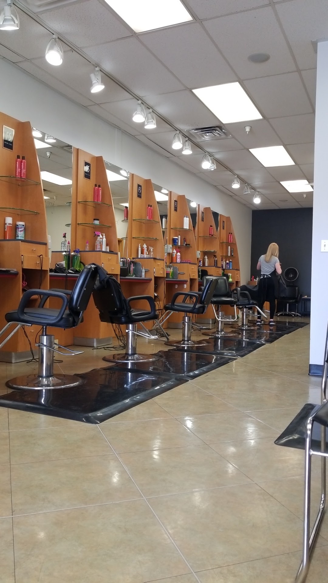 Fantastic Sams Cut & Color 1374 Redwood Rd #2, Saratoga Springs Utah 84043