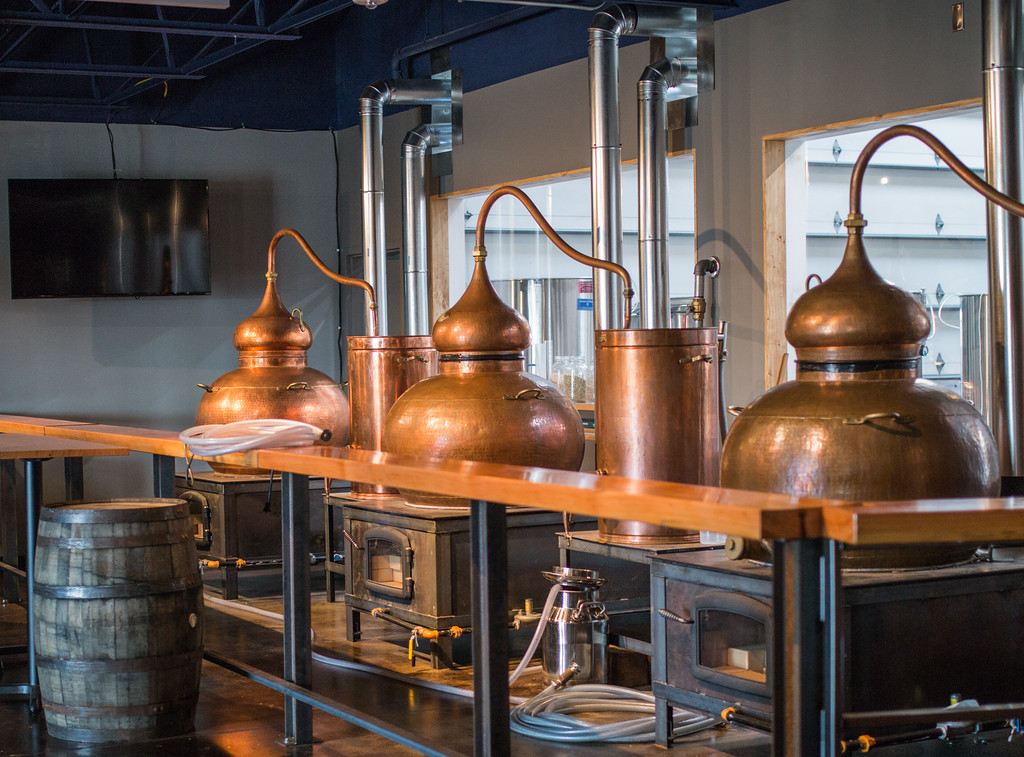 Bluewater Organic Distilling