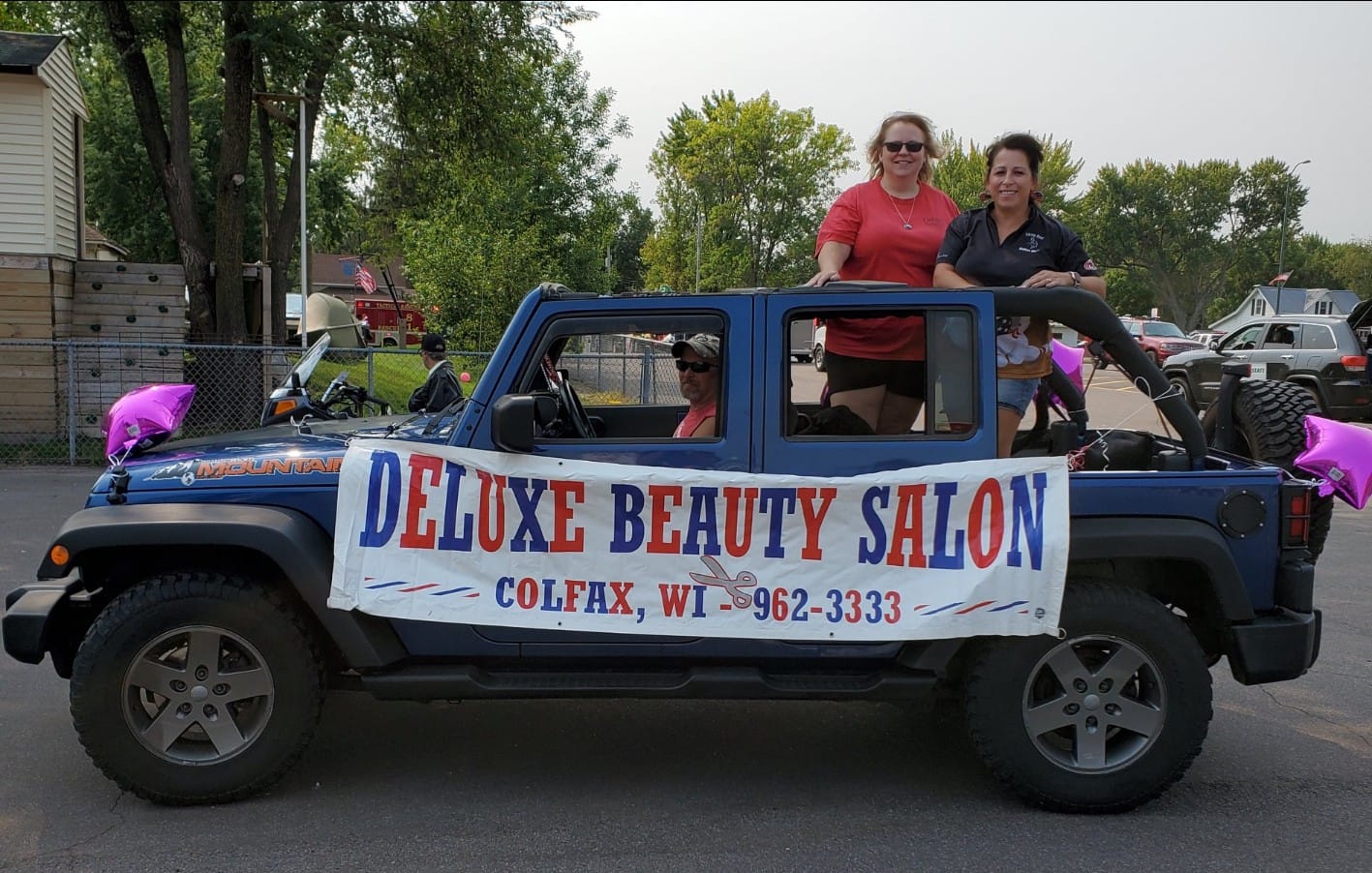 Deluxe Beauty Shop 610 Main St, Colfax Wisconsin 54730
