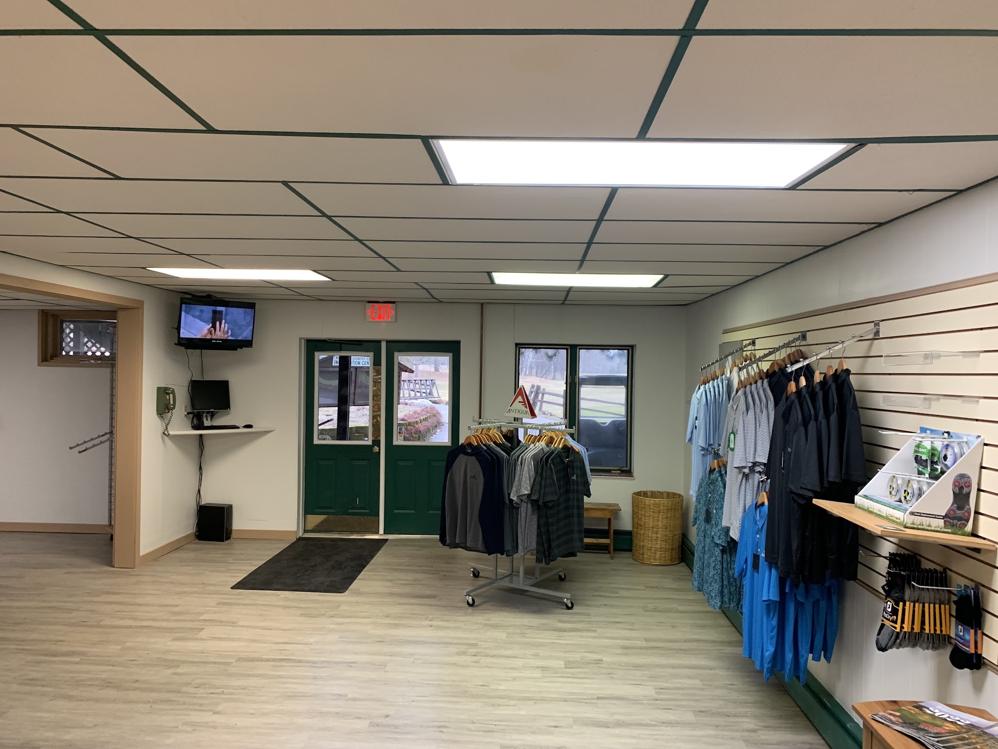 Pinewood Country Club